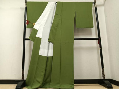 平和屋着物●上質な色無地 堅牢草木染 国防色 丹後ちりめん 反端付き ロング丈 正絹 逸品 AABF6962ph