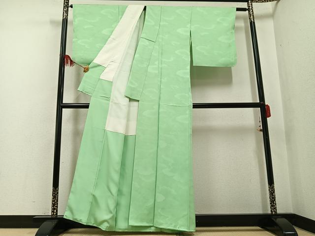 平和屋着物●上質な色無地 雲重ね地紋 若葉色 正絹 逸品 AABF6977ph