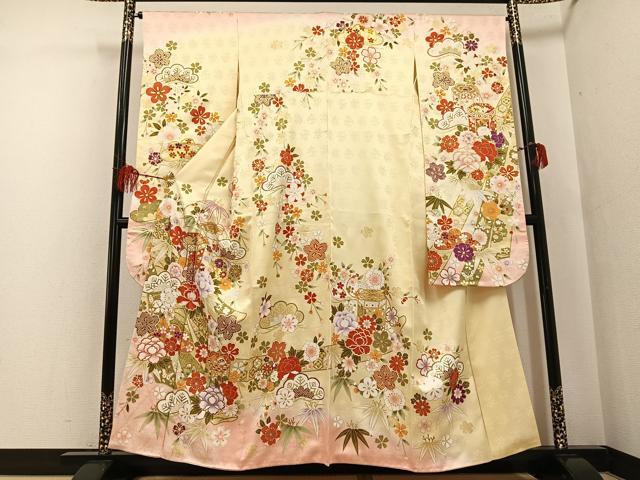 平和屋着物●豪華振袖 駒刺繍 貝桶花文 暈し染め 金彩 正絹 逸品 AABF6991ph