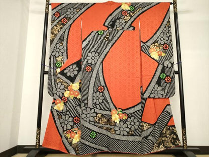 平和屋着物●豪華振袖 駒刺繍 絞り 舞花文 正絹 逸品 AABF7051ck
