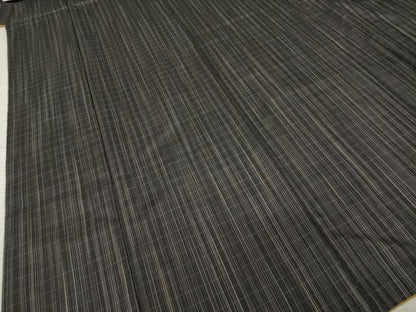 平和屋着物●本場縞大島紬 格子 黒地 ロング丈 正絹 逸品 AABF7077ck