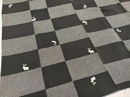 平和屋着物●上質な小紋 市松 兎 胴抜き仕立て 正絹 逸品 AABF8093ph