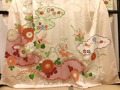平和屋着物●豪華振袖 駒刺繍 絞り 雲重ね亀甲草花文 金彩 正絹 逸品 AABF8107ph