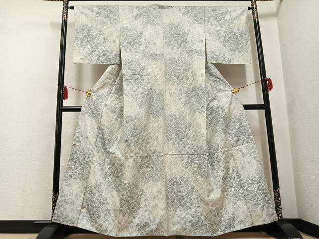 平和屋着物●本場大島紬 白大島 緯総絣 風景樹林文 正絹 逸品 AABF8144ph
