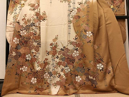 平和屋着物●豪華振袖 駒刺繍 草花文 暈し染め 金彩 正絹 逸品 AABF8153ph