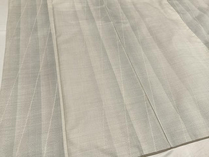 平和屋着物●本場大島紬 白大島 カタス9マルキ 間道 正絹 逸品 AABF8156ph