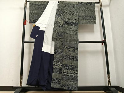 平和屋着物●藍造り国選定無形文化財 藍師・佐藤昭人 小紋 百柄 さが美扱い 正絹 逸品 AABF8160ph