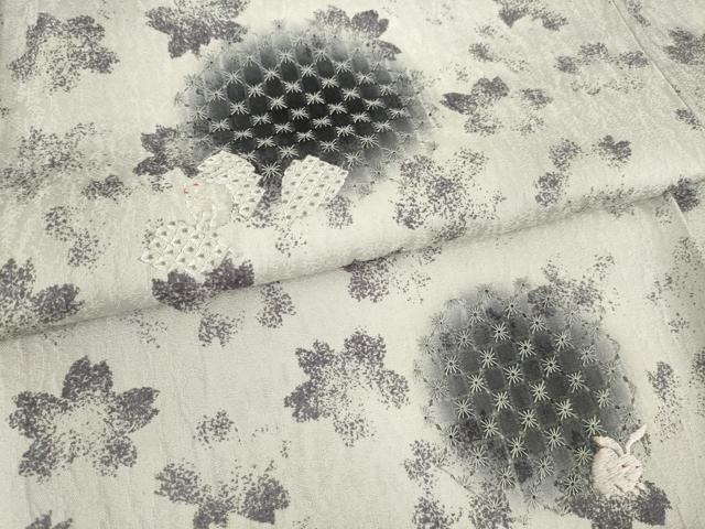 平和屋着物●訪問着 中国三大刺繍 スワトウ刺繍 汕頭刺繍 雪輪花文 うさぎ 桜 正絹 逸品 AABF8174ck