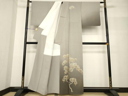 平和屋着物●金彩友禅 卓越技能者・名工・和田光正 訪問着 夢蒔絵 松 暈し染め 金彩 正絹 逸品 AABF8176ck