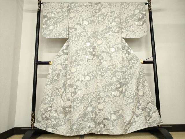 平和屋着物●上質な小紋　総刺繍　中国三大刺繍　汕頭刺繍　スワトウ刺繍　相良刺繍　道長更紗花文　正絹　逸品　AABF8189ck