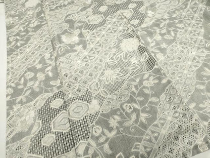 平和屋着物●上質な小紋　総刺繍　中国三大刺繍　汕頭刺繍　スワトウ刺繍　相良刺繍　道長更紗花文　正絹　逸品　AABF8189ck
