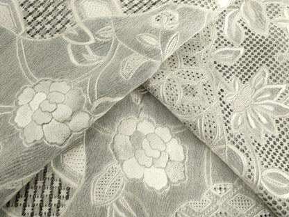平和屋着物●上質な小紋　総刺繍　中国三大刺繍　汕頭刺繍　スワトウ刺繍　相良刺繍　道長更紗花文　正絹　逸品　AABF8189ck