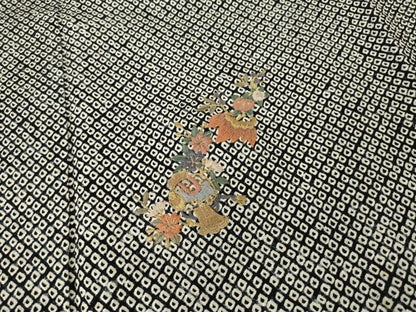 平和屋着物●訪問着　総絞り　刺繍　宝尽くし　黒地　金糸　正絹　逸品　AABF8215ck