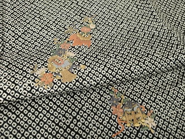 平和屋着物●訪問着　総絞り　刺繍　宝尽くし　黒地　金糸　正絹　逸品　AABF8215ck