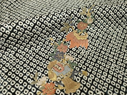 平和屋着物●訪問着　総絞り　刺繍　宝尽くし　黒地　金糸　正絹　逸品　AABF8215ck