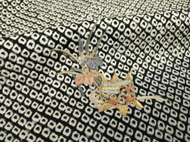 平和屋着物●訪問着　総絞り　刺繍　宝尽くし　黒地　金糸　正絹　逸品　AABF8215ck