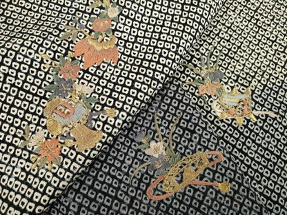 平和屋着物●訪問着　総絞り　刺繍　宝尽くし　黒地　金糸　正絹　逸品　AABF8215ck