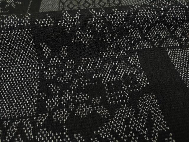 平和屋着物●本塩沢　色紙重ね風景文　黒地　証紙付き　正絹　逸品　AABF8217ck