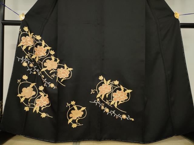 平和屋着物●訪問着　駒刺繍　花唐草文　黒地　金彩　大丸扱い　正絹　逸品　AABF8235ck