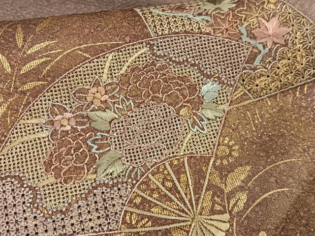平和屋着物■中国三大刺繍　汕頭刺繍　スワトウ刺繍　訪問着　扇面草花文　暈し染め　金彩　正絹　逸品　AABF8546oa