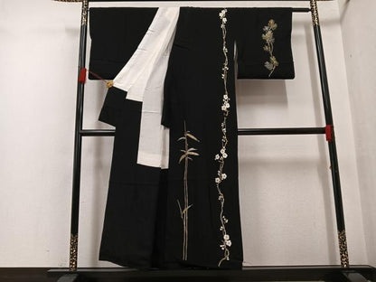 平和屋着物●山口美術織物　皇室　伊勢神宮御用　西陣織　訪問着　刺繍　松竹梅　黒地　金糸　正絹　逸品　AABF8726ph
