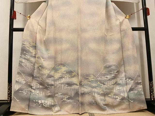 平和屋着物●訪問着　ろうけつ染め　遠山樹林文　暈し染め　正絹　逸品　AABF8728ph