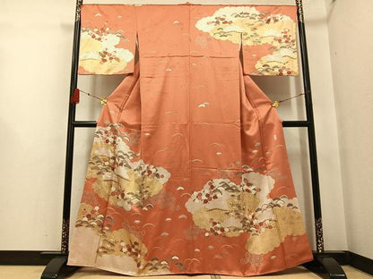 平和屋着物●十日町老舗ブランド　吉澤友禅　吾妻徳穂　訪問着　駒刺繍　雲重ね草花文　金彩　正絹　逸品　AABF8746ph