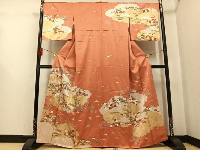 平和屋着物●十日町老舗ブランド　吉澤友禅　吾妻徳穂　訪問着　駒刺繍　雲重ね草花文　金彩　正絹　逸品　AABF8746ph