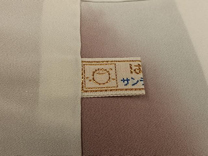 平和屋着物●上質な小紋 お召地 ろうけつ染め うさぎ花文 モール織 暈し染め 正絹 逸品 AABF8751ph