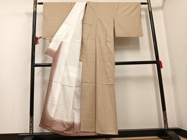 平和屋着物●本場結城紬　重要無形文化財　色無地　枯色　正絹　逸品　AABF8769ph