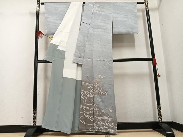 平和屋着物●訪問着　駒刺繍　絞り　流水草花文　金彩　西武百貨店扱い　正絹　逸品　未使用　AABF8777ph