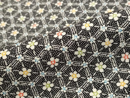 平和屋着物■上質な小紋　亀甲花文　黒地　正絹　逸品　AABF8947st