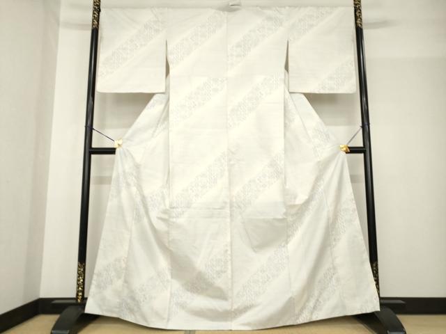 平和屋着物●本場大島紬　白大島　花間道　正絹　逸品　AABF8975ck