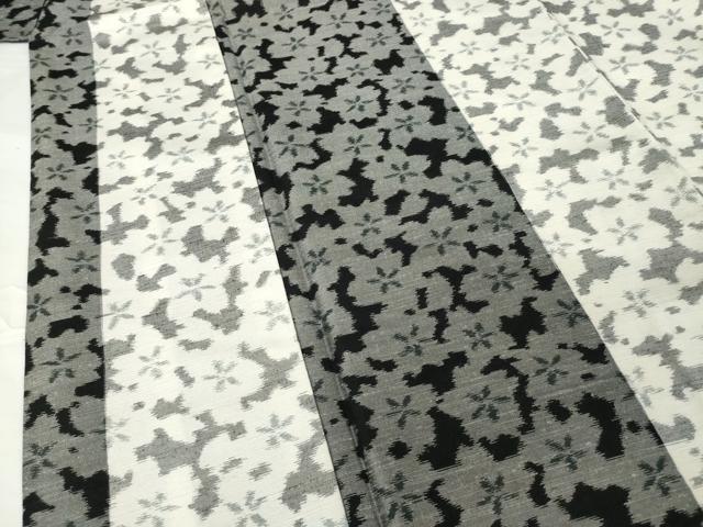 平和屋着物●上質な紬　桜尽くし間道　正絹　逸品　AABF9027ck