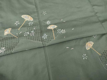 平和屋着物●本場大島紬　染大島　訪問着　中国三大刺繍　スワトウ刺繍　汕頭刺繍　番傘花文　正絹　逸品　AABF9028ck
