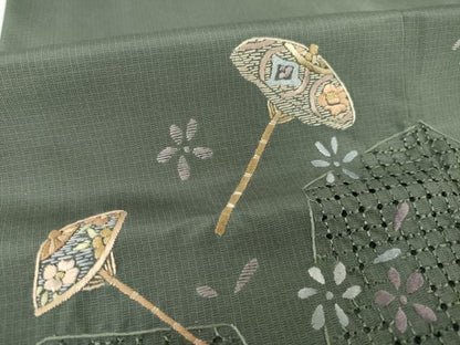 平和屋着物●本場大島紬　染大島　訪問着　中国三大刺繍　スワトウ刺繍　汕頭刺繍　番傘花文　正絹　逸品　AABF9028ck