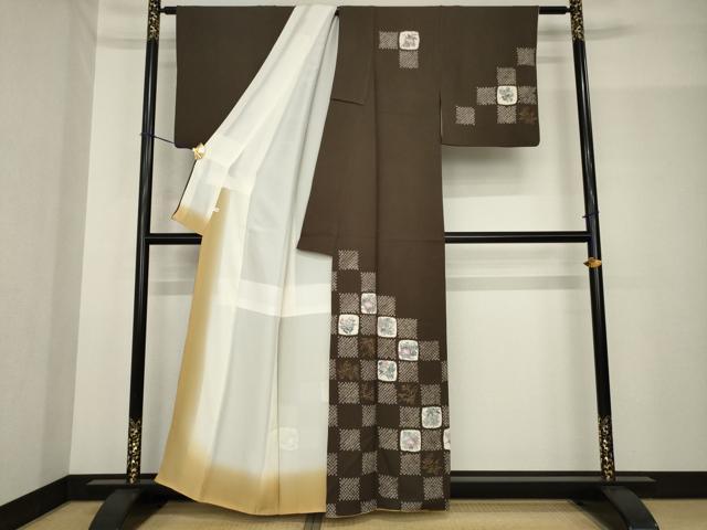 平和屋着物●訪問着　手描き　絞り　市松花文　正絹　逸品　AABF9030ck