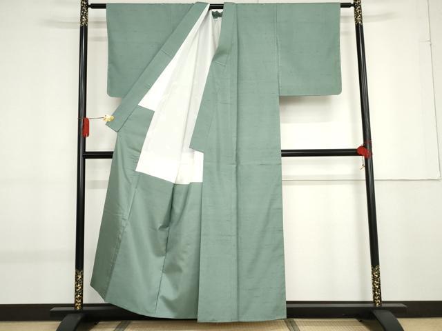 平和屋着物●石川県指定無形文化財 牛首紬 白山工房 手織り 本加賀友禅作家 岡本幸治 色無地 薄青色 証紙付き 正絹 逸品 未使用 AABF9052cs