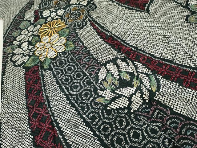 平和屋着物●豪華振袖　総絞り　駒刺繍　吉祥草花文　金彩　正絹　逸品　AABF9058cs