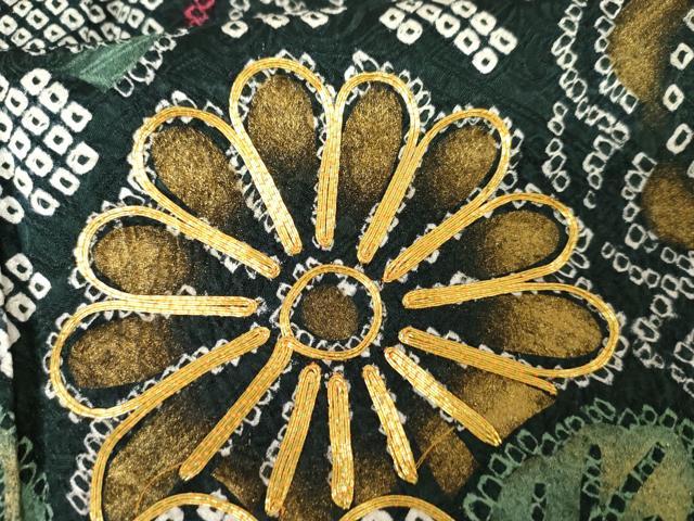 平和屋着物●豪華振袖　総絞り　駒刺繍　吉祥草花文　金彩　正絹　逸品　AABF9058cs