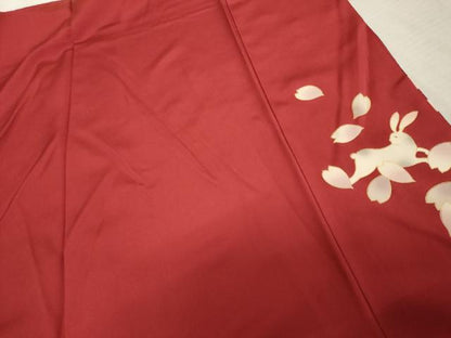 平和屋着物●豪華振袖　舞花に飛び兎　暈し染め　金彩　ロング丈　正絹　逸品　AABF9065cs