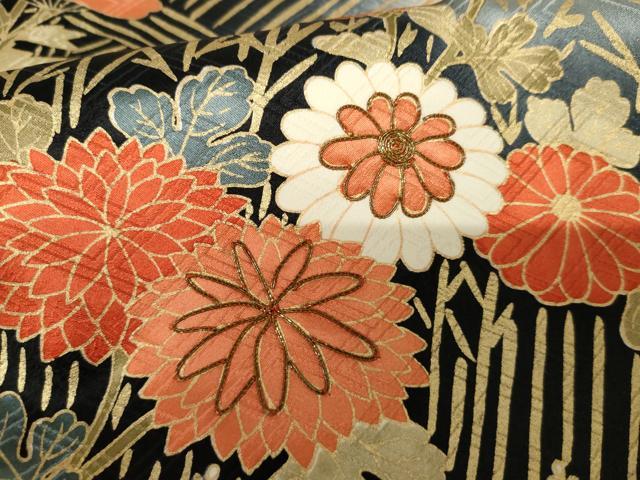 平和屋着物●十日町老舗ブランド　吉澤友禅　吾妻徳穂　振袖　駒刺繍　枝花文　暈し染め　金彩　正絹　逸品　AABF9073cs