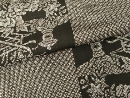 平和屋着物●本場大島紬 泥染め 割込絣 色紙風景文 正絹 逸品 AABF9099cs