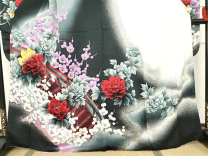 平和屋着物●豪華振袖 手描き こっぽり 古慕里 渡り橋枝花文 暈し染め 黒地 正絹 逸品 AABF9146cs