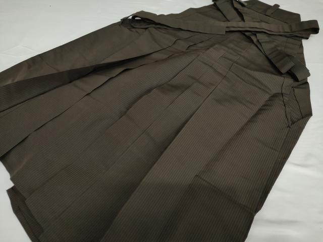 平和屋着物●男性　馬乗り袴　縞　正絹　逸品　AABF9156cs