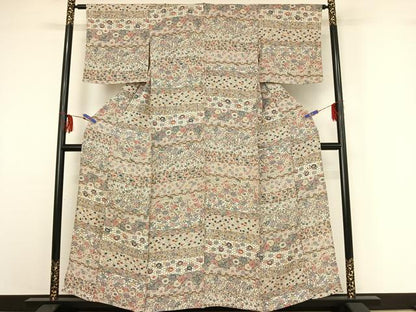 平和屋着物▽上質な紬 単衣 型染め 横段花文 三越扱い 正絹 逸品 AABF9198jh