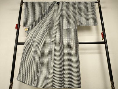 平和屋着物＊夏物 男性 小紋 絽 斜縞 洗える着物 AABF9516jd
