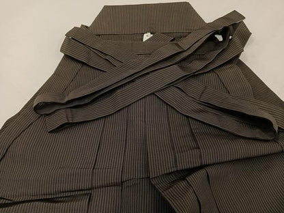 平和屋着物●男性　馬乗り袴　縞　正絹　逸品　AABF9529ph