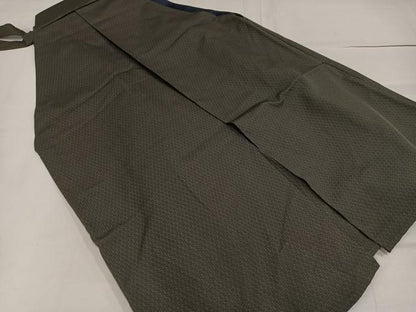 平和屋着物●男性　馬乗り袴　亀甲文　正絹　逸品　AABF9530ph