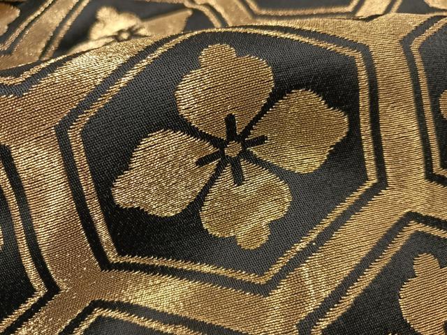 平和屋着物●男性　馬乗り袴　亀甲花文　黒地　金糸　AABF9535ph